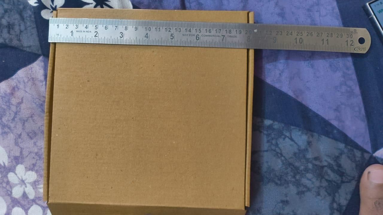 HEALING ZONE 7 Horses on Raw Pyrite Frame - amazino